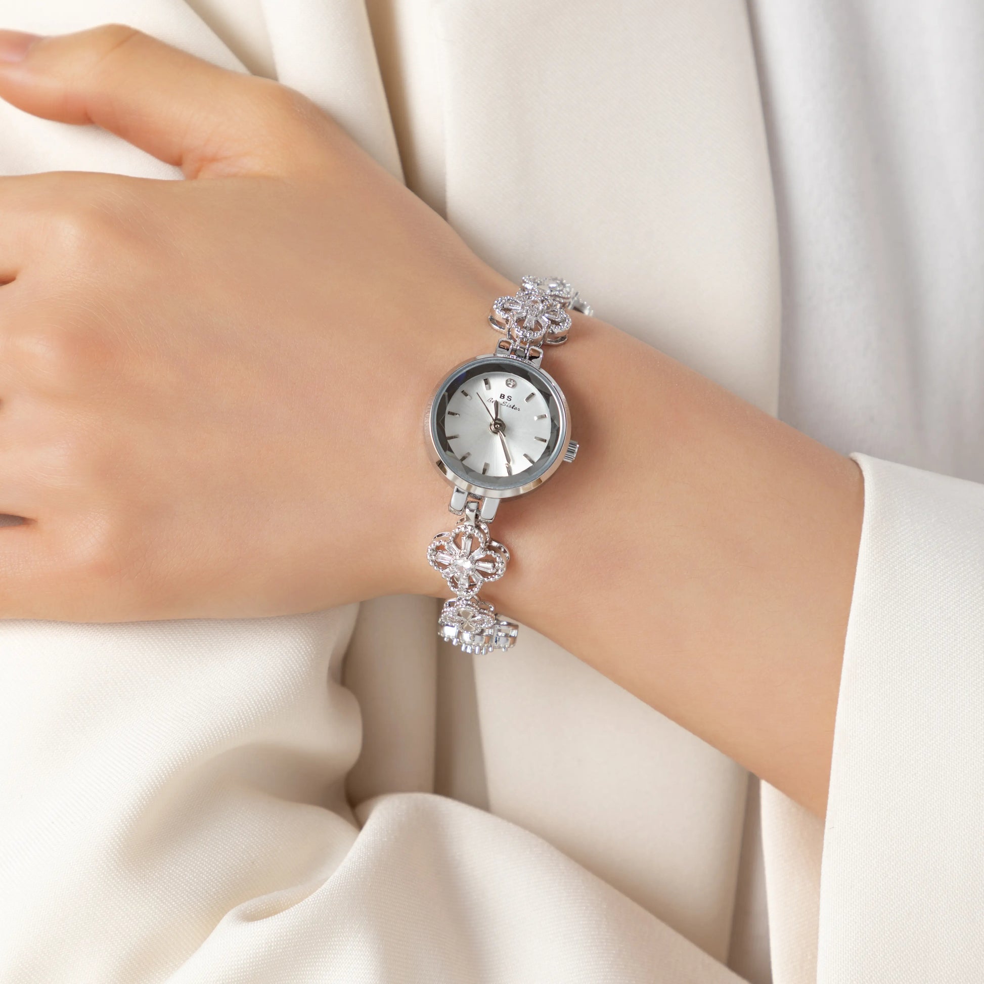 Luca Poedagar® Opaline | Luca Poedagar