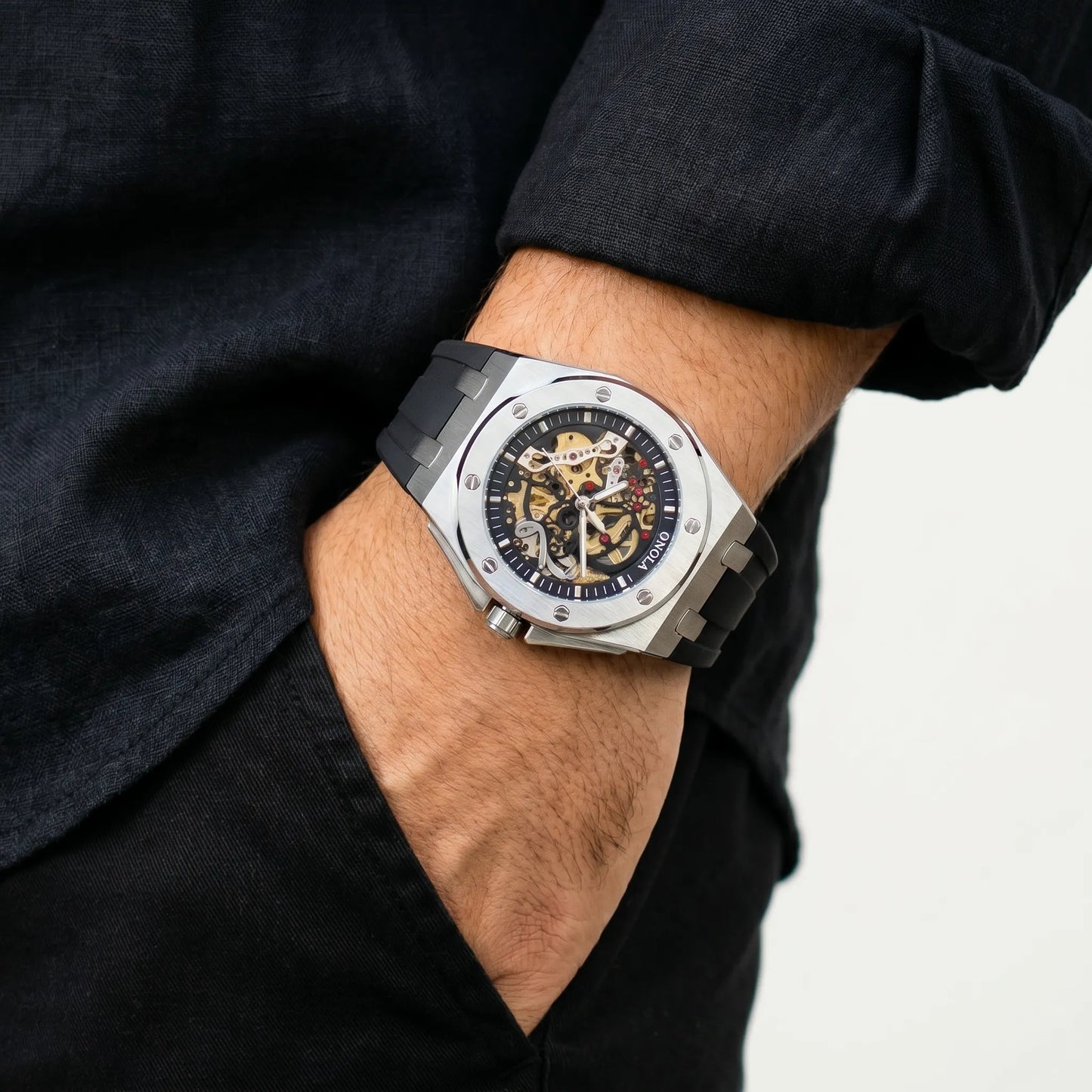 Luca Poedagar® Obsidian Crest | Luca Poedagar